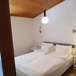 Gradina Pensión 3*