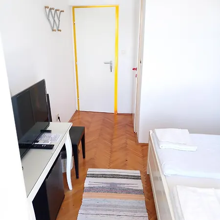 Gradina 3*
